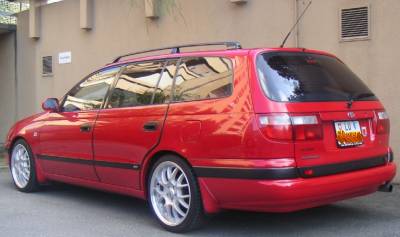 Toyota-Carina-E-Kombi-Yfau[1].jpg